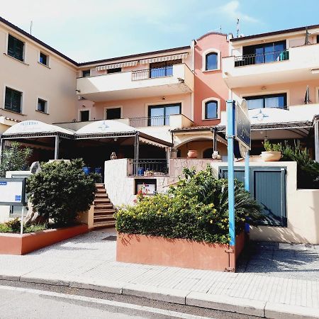 La Residenza Del Porto Apartment Santa Teresa Gallura Exterior foto